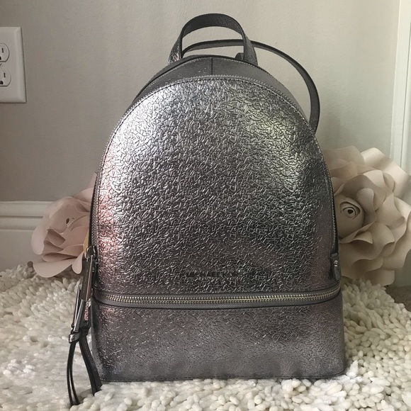 silver michael kors backpack